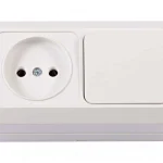 Блок Opera Розетка б/з+Вимикач 1-кл LUXEL IP-20 білий